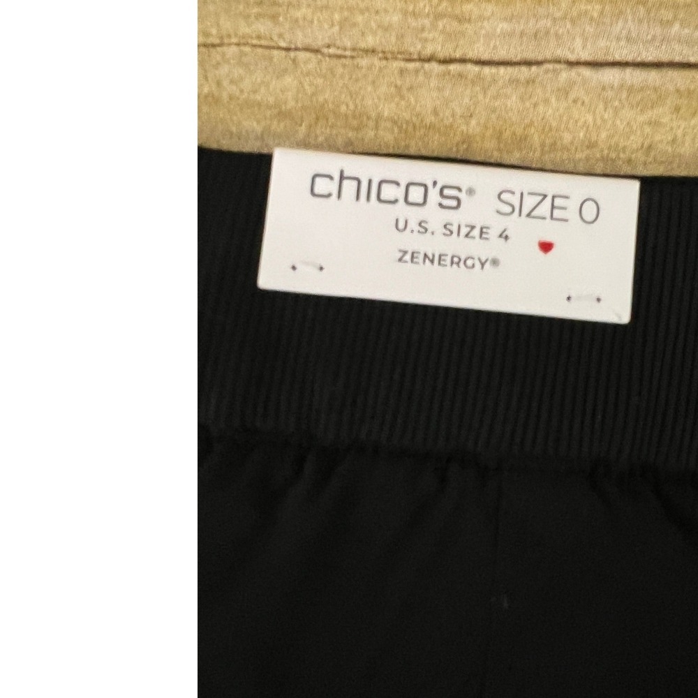 Chico's Zenergy Cargo Walking  Shorts Womens Size 4 Black New With Tags - Picture 2 of 6